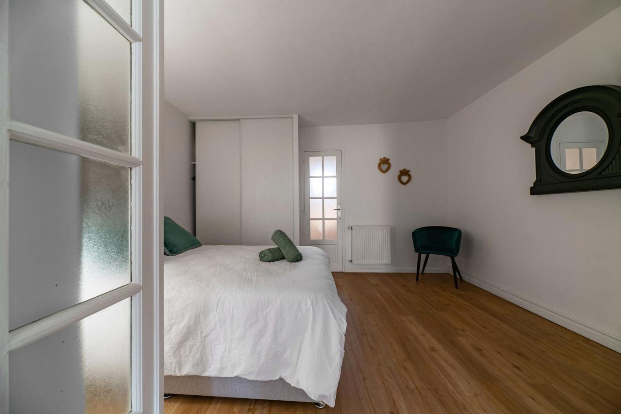 Le Celestin - Appartement 2 Chambres Avec Jardin En Centre Ville فيشي المظهر الخارجي الصورة