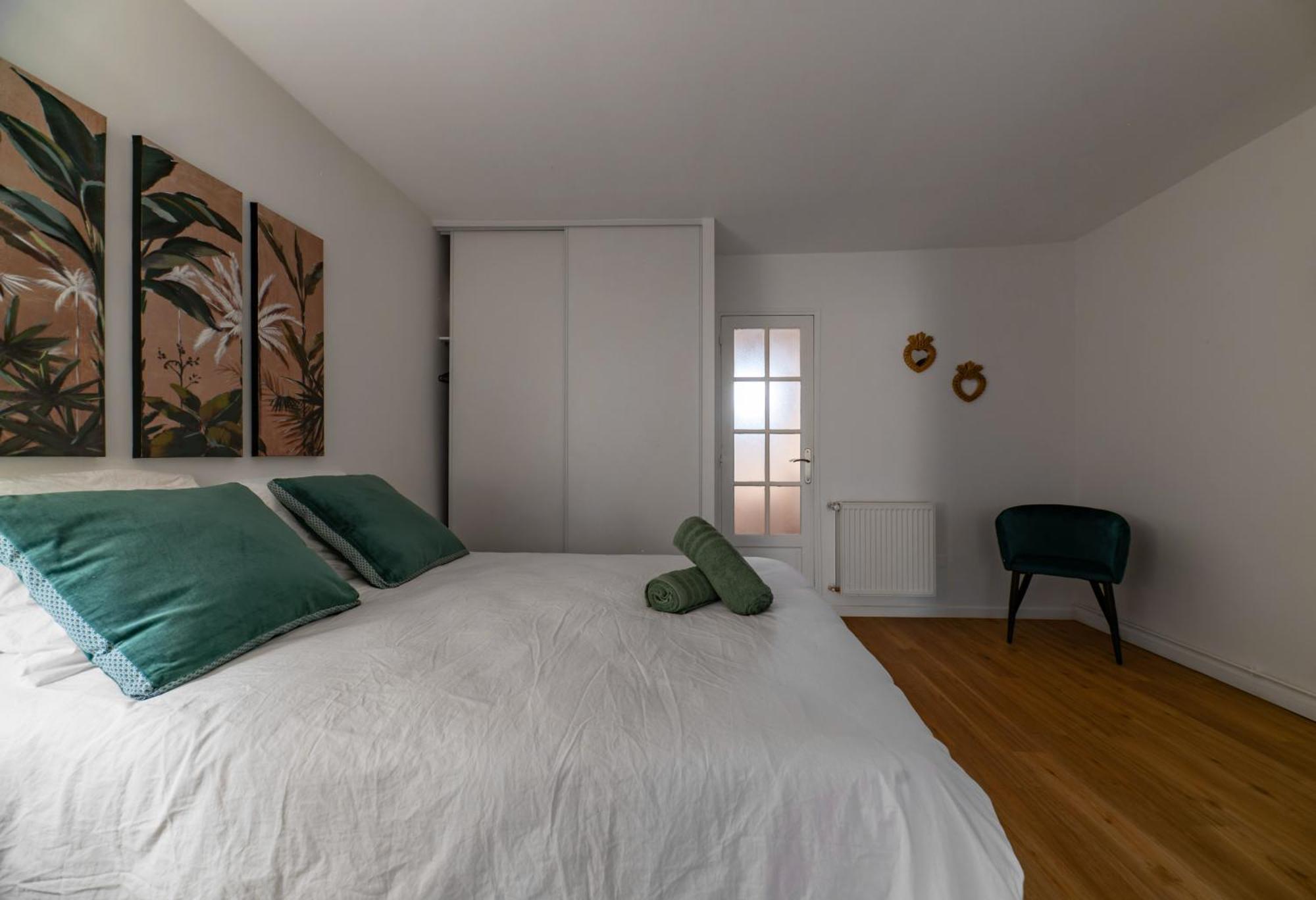 Le Celestin - Appartement 2 Chambres Avec Jardin En Centre Ville فيشي المظهر الخارجي الصورة